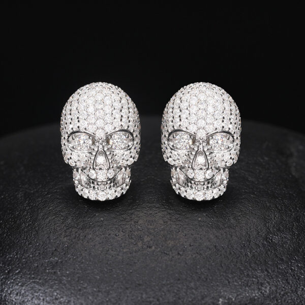 Creative S925 Silver Skull Moissanite Stud Earrings - Image 3